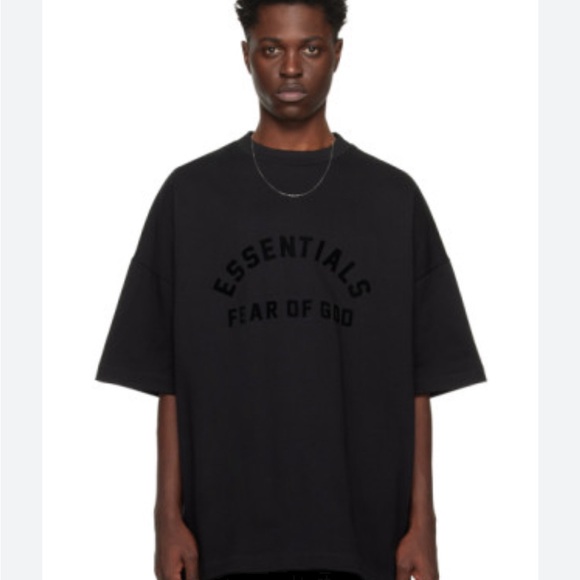 ESSENTIALS FAEAR OF GOD
ESSENTIALS HEAVY S/S TEE in Black - Picture 1 of 9